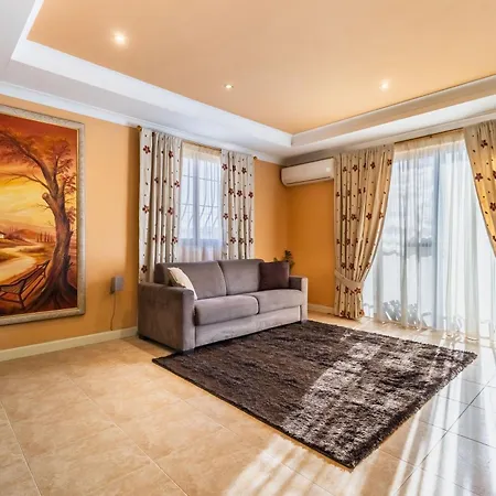 Classic Maltese 3br With Country Views - Close To Golden Bay * Mellieha