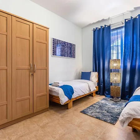 Apartman Classic Maltese 3br With Country Views - Close To Golden Bay Mellieħa